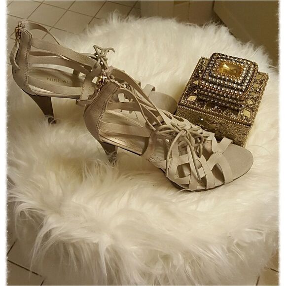 IVORY SUEDE STRAPPY SANDALS - Picture 3 of 6